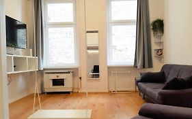 Bright Side Apartment